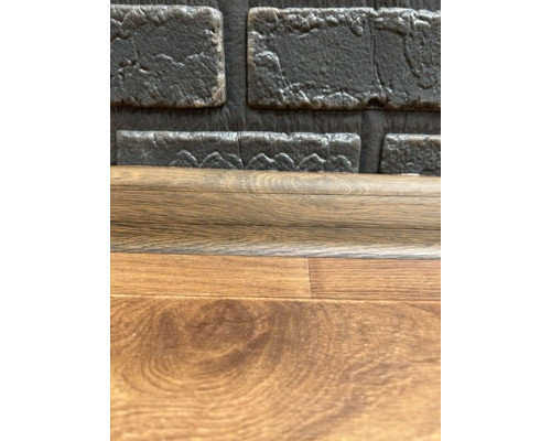 Плінтус ТІС з резинкою Венге класичний (51) М/П купити по ціні 24 грн