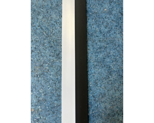 Пластиковый уголок Серый 15х15х2700мм купить по цене 40 грн