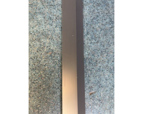 Пластиковый уголок Графит 15х15х2700мм купить по цене 40 грн